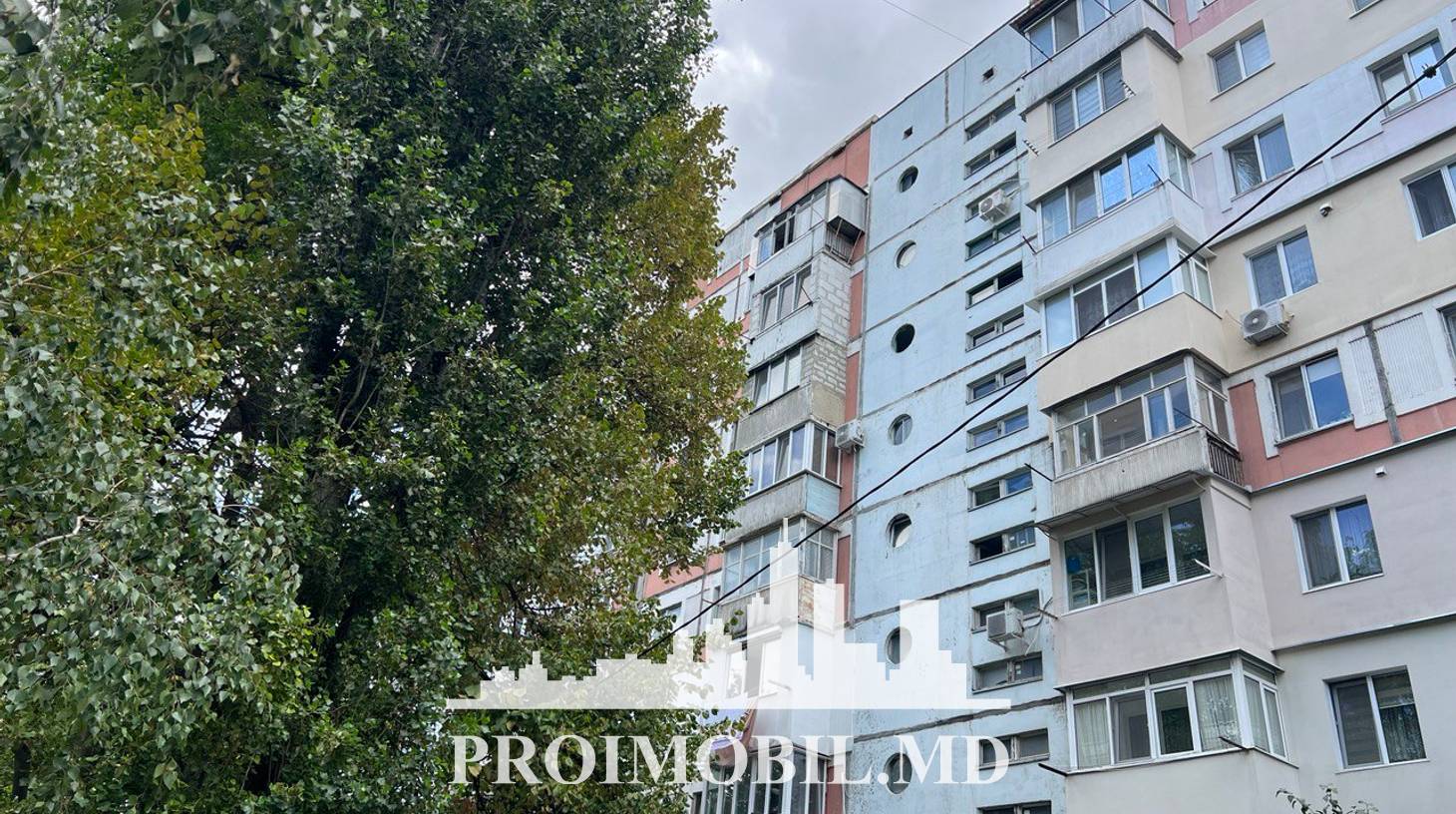 https://images.proimobil.md/bmifx4CRZ3EAl1ElmnJv5HHkcMgVLqx62Aidowi6_18/watermark:0.75:so:0:30:0.39/resize:fill:1460:816:1/gravity:ce/bG9jYWw6Ly8vZXN0YXRlL2xyLzVhZWE0ZDdlLTM0YjUtNDk1MC04MjczLTBkMTExMWQ3NjA1Ni5qcGVn