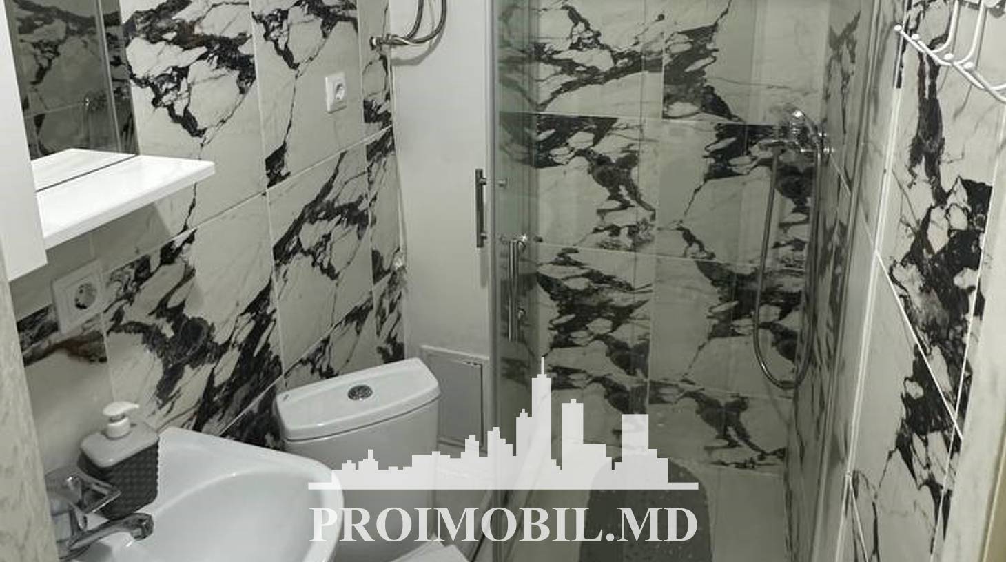 https://images.proimobil.md/bn1Pi881FlDJVsBKpkqpkFv7sDQ0hEANUrh5Yu-C754/watermark:0.75:so:0:30:0.39/resize:fill:1460:816:1/gravity:ce/bG9jYWw6Ly8vZXN0YXRlL2xyLzk4NmI5Zjg2LWEzMzktNDRkOC05YmEwLTk5Njg4MGMyNzU3OS5qcGVn