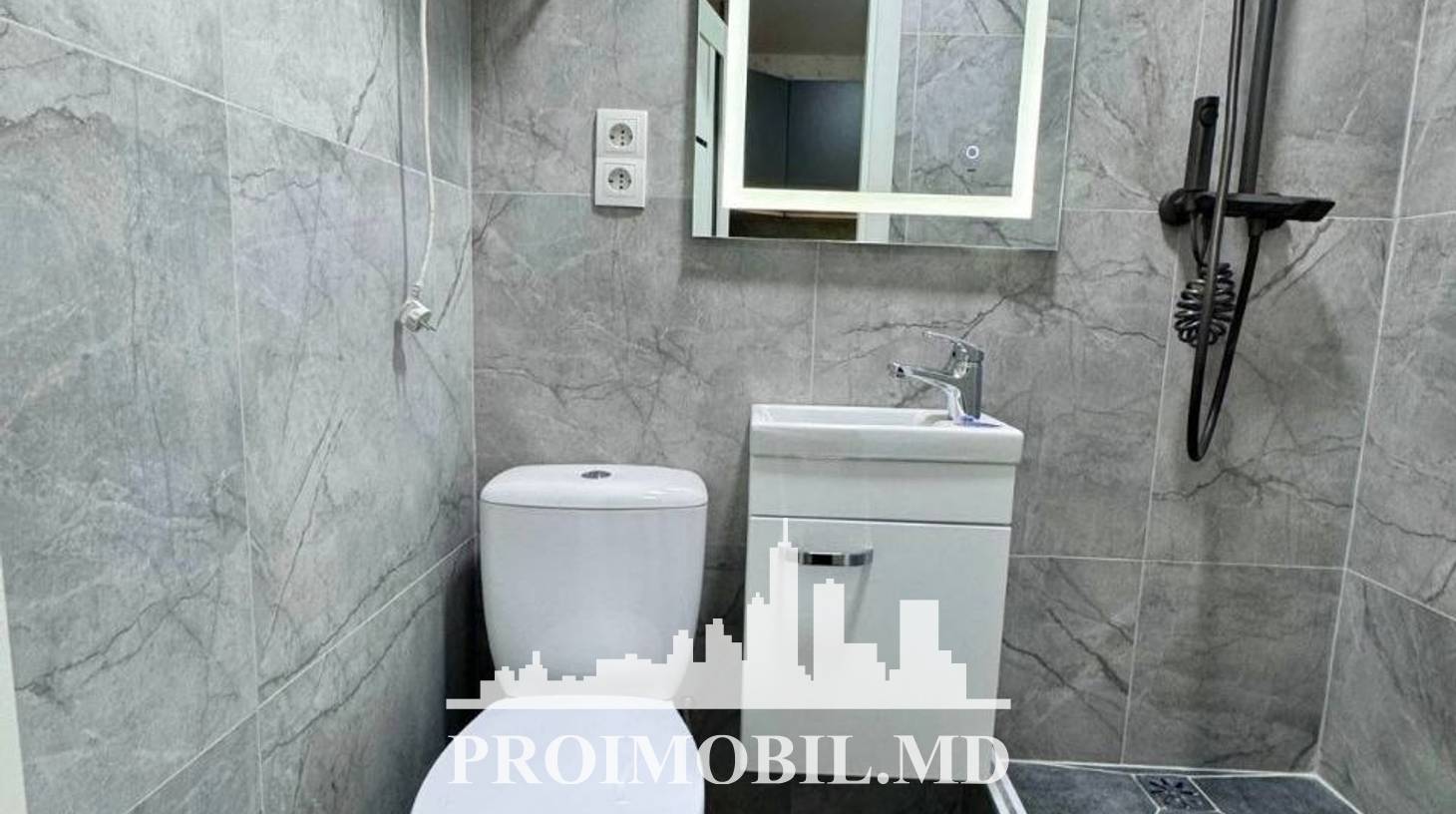 https://images.proimobil.md/bpmdm0lv4lTgMeR8EVdvaa-u5amIMjAx6ogslU9EOzA/watermark:0.75:so:0:30:0.39/resize:fill:1460:816:1/gravity:ce/bG9jYWw6Ly8vZXN0YXRlL2xyLzZiYzUzMGU5LWQzNTctNDBhZS1iMDFjLWQwMGJmZGEyOTBhZS5qcGVn