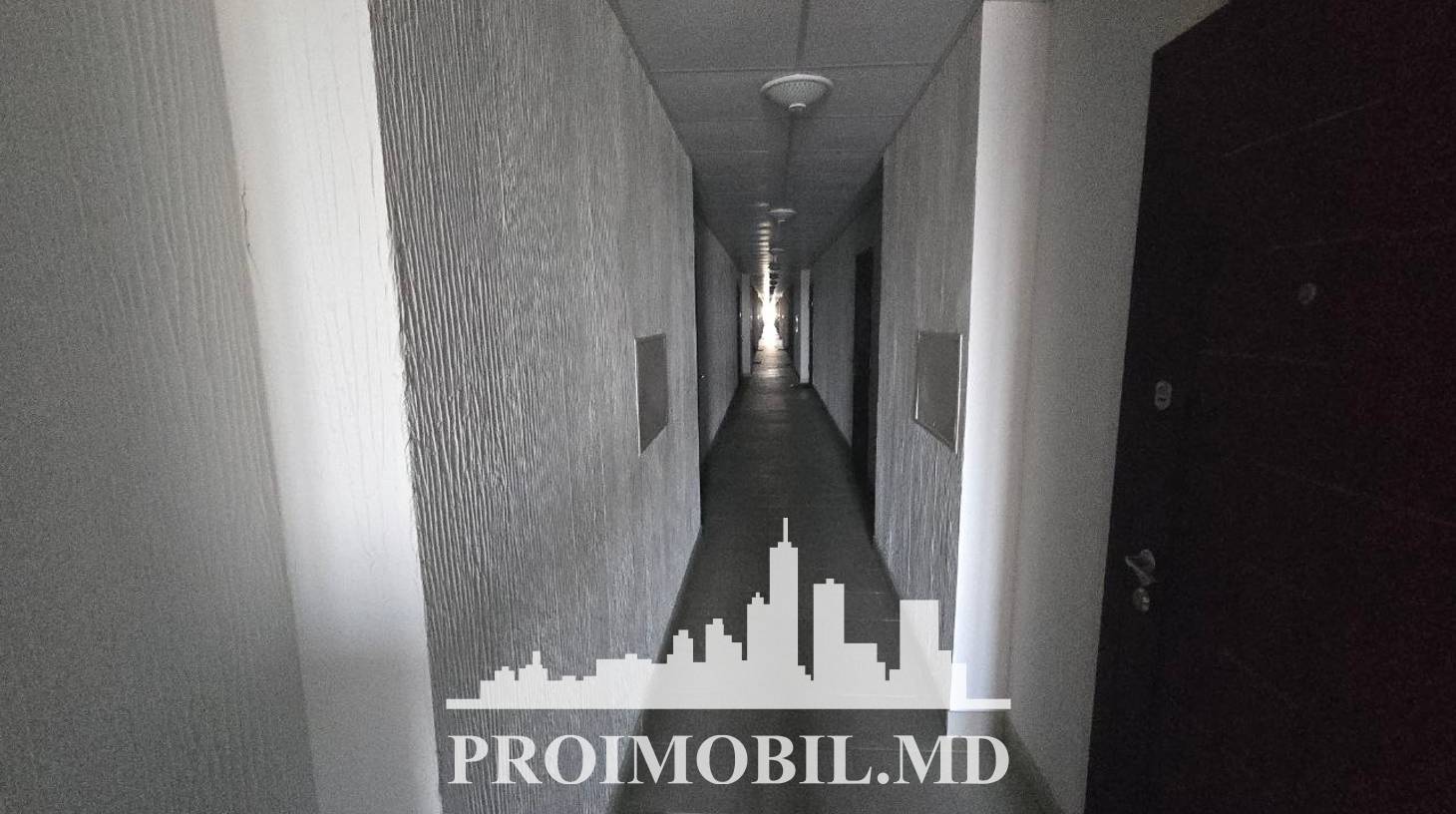 https://images.proimobil.md/br79hIZAoow1-e5gUeHM-sP6eih9PzMcJlp-XmGTTfM/watermark:0.75:so:0:30:0.39/resize:fill:1460:816:1/gravity:ce/bG9jYWw6Ly8vZXN0YXRlL2xyL2M1YzJjYzFjLTg0ZGYtNDQxOS1iYzg5LTcwYTc0MzFiNzkwNy5qcGVn