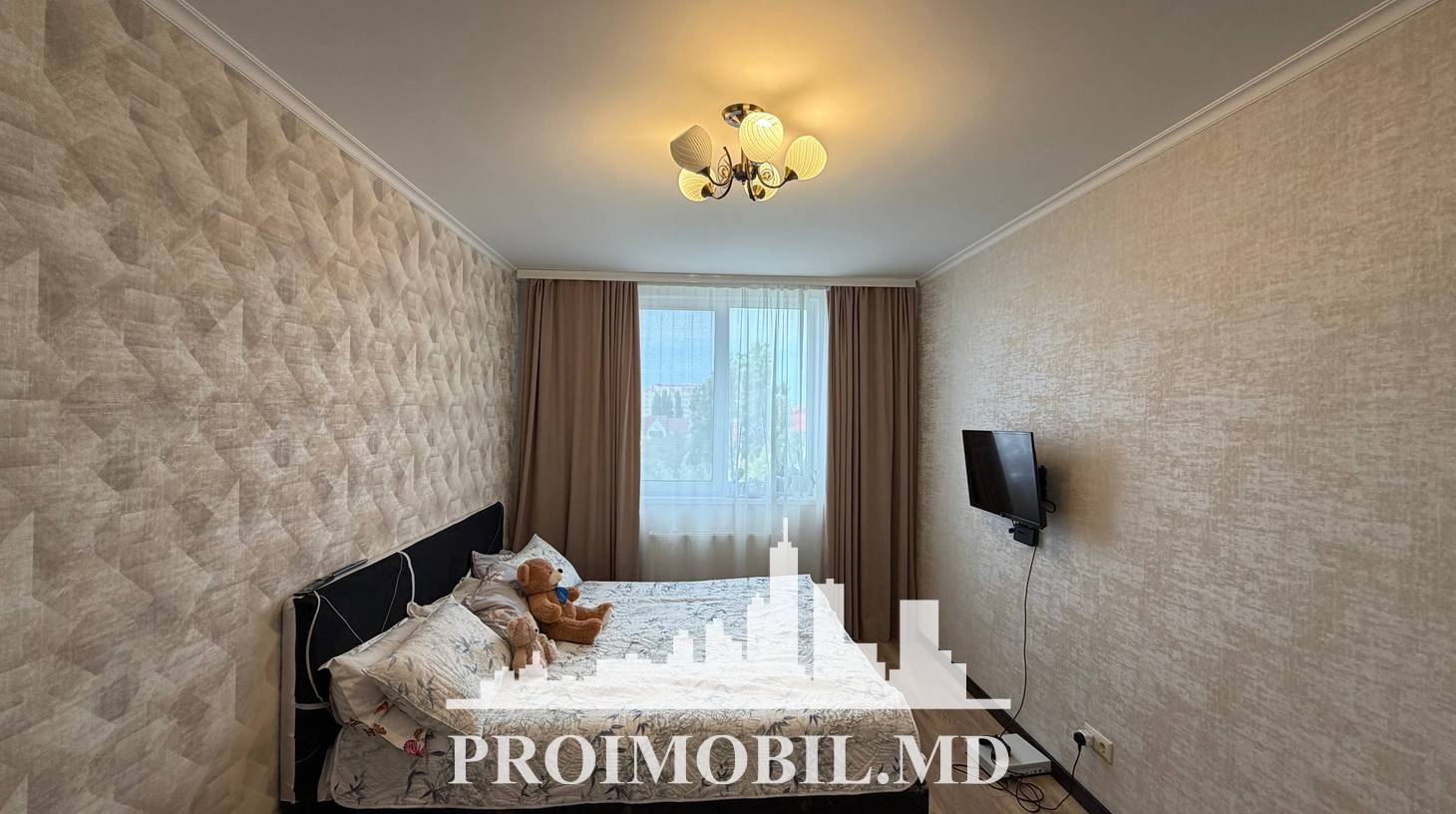 https://images.proimobil.md/btxspx_P1S_LjGZtNJYaLfbmeQe3tolt9yupYWCxjAo/watermark:0.75:so:0:30:0.39/resize:fill:1460:816:1/gravity:ce/bG9jYWw6Ly8vZXN0YXRlL2xyLzQ3NjA5ZThhLWUyMmMtNGFhNy1iOWQxLThmMjJkM2JlZmUxOC5qcGVn