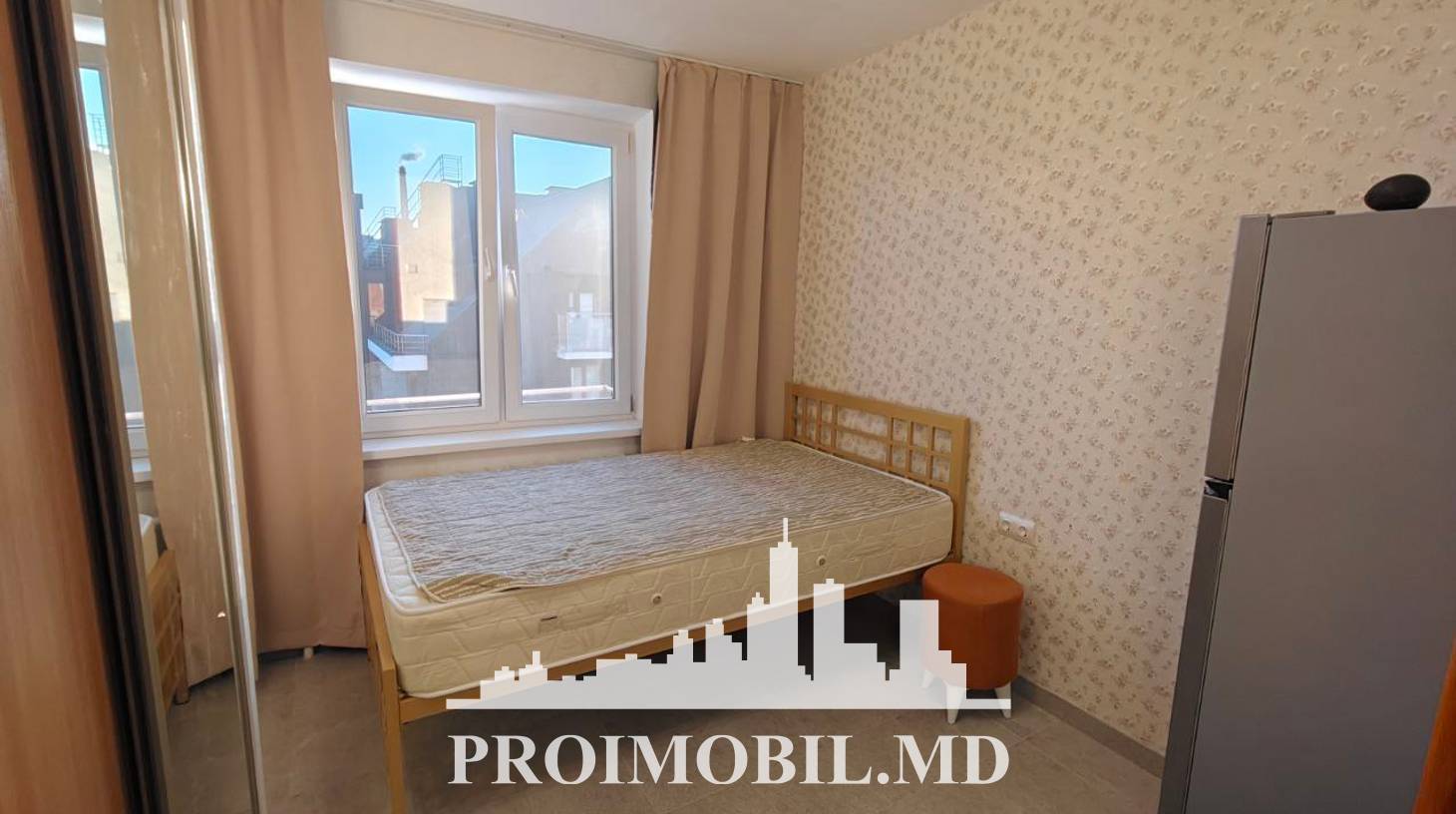 https://images.proimobil.md/by6-wMIuesQw6_j6kyc5Huog_4l5Nj5rmvIEFezxv1c/watermark:0.75:so:0:30:0.39/resize:fill:1460:816:1/gravity:ce/bG9jYWw6Ly8vZXN0YXRlL2xyLzExN2Q4YzBiLTk5MzMtNGUxMy05NDQ0LTFlZDFiZDZjMDVhNy5qcGVn