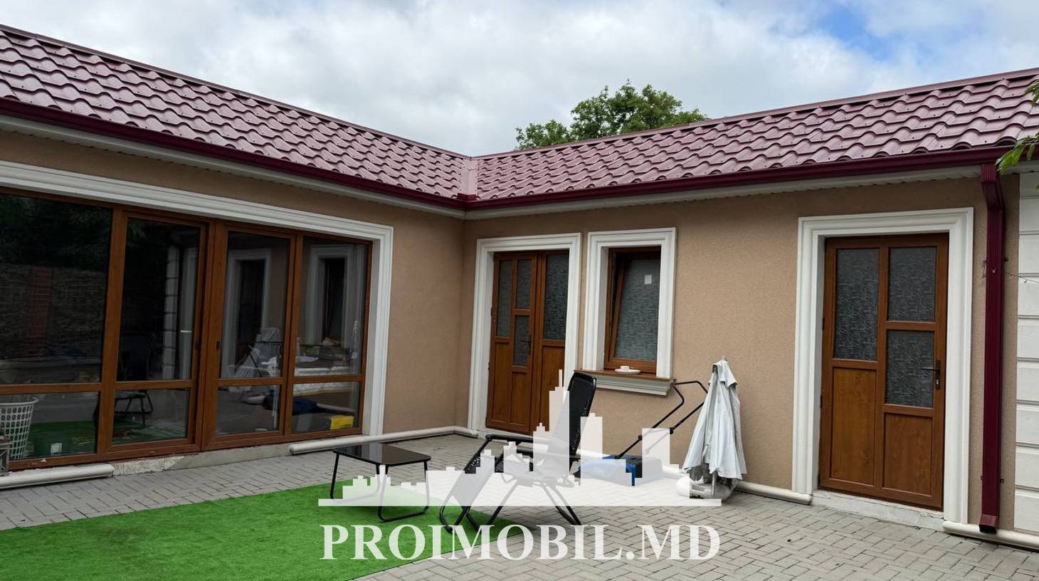 https://images.proimobil.md/bzlrHj5kR3h8J74egN2XL8ZqJzITkWNGsrkyDUzMR40/watermark:0.75:so:0:30:0.39/resize:fill:1460:816:1/gravity:ce/bG9jYWw6Ly8vZXN0YXRlL2xyL2FmNTgxNzc5LTUzNDktNGRlYS05ZjNiLWRlYTYxZjU5MDc5Ny5qcGVn