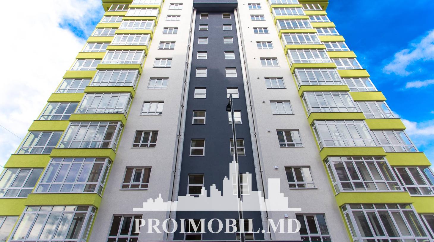https://images.proimobil.md/c-CfGDKrRo8hR2g21eKWglTf22zouILScgT7XzginQY/watermark:0.75:so:0:30:0.39/resize:fill:1460:816:1/gravity:ce/bG9jYWw6Ly8vY29tcGxleC9zbGlkZXMvMTI3LTM0ODU0MS5qcGc