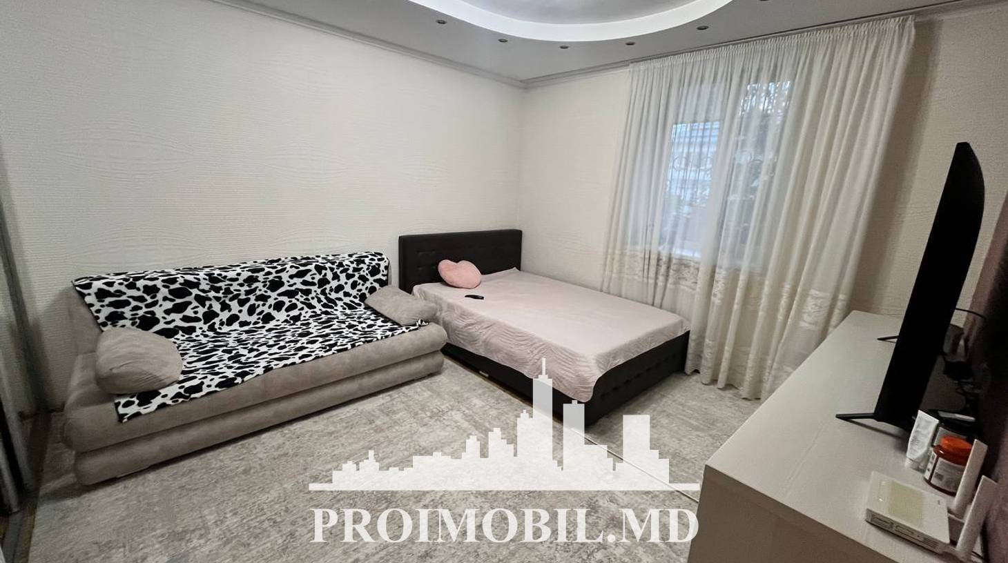 https://images.proimobil.md/c0RqFWqDLZe1wUTWZKVwFiohrbQtjA6jGl9vEU928II/watermark:0.75:so:0:30:0.39/resize:fill:1460:816:1/gravity:ce/bG9jYWw6Ly8vZXN0YXRlL2xyL2VmMjk3ZjVmLTFiZTItNGNlYy05NThmLWEyMjdjMTAxYTRiYS5qcGVn