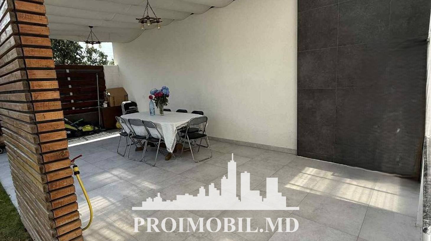 https://images.proimobil.md/c15o0Lh2j3zJpXrD-yMTzkk9_WwLXN7WPgLZSMVKA5Y/watermark:0.75:so:0:30:0.39/resize:fill:1460:816:1/gravity:ce/bG9jYWw6Ly8vZXN0YXRlL2xyL2Y4Y2RhOWViLTA1NWEtNDkwOC05M2E0LTc0YTY0OWQyODExMi5qcGVn