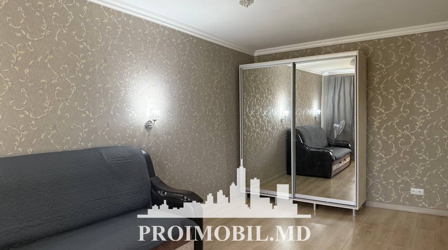 https://images.proimobil.md/c4fuFlWeVVvSUvC5wdIirE7lCDq6xhjVcm6JRO-RQcQ/watermark:0.75:so:0:30:0.39/resize:fill:1460:816:1/gravity:ce/bG9jYWw6Ly8vZXN0YXRlL2xyLzBmNzA1Yzk3LTEzZjEtNGZjMy05MWM5LTIzZjZhMDY3ZDIyZi5qcGVn