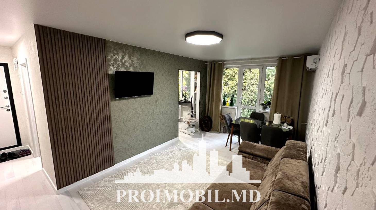 https://images.proimobil.md/c5Fyc8jv9RZSsq7GGj7_8Pjuw85Y83VXsHxY6USnxoc/watermark:0.75:so:0:30:0.39/resize:fill:1460:816:1/gravity:ce/bG9jYWw6Ly8vZXN0YXRlL2xyLzIxMTcwNWVkLTlkNjgtNDM1Zi1iZmZiLWY5ZDI3OWFhNjk4Yi5qcGVn