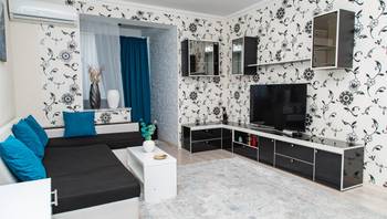 https://images.proimobil.md/cGkUuEP0lg6t0GUqv0j5U56NxNs3Jbpq9EcL0pLfQQQ/resize:fill:350:198:1/gravity:ce/bG9jYWw6Ly8vZXN0YXRlL2xyLzA3MmY4Yjg0LWY4ODItNDkxNy05NTgxLWU4MzM3MmIxNGE0Ni5qcGVn