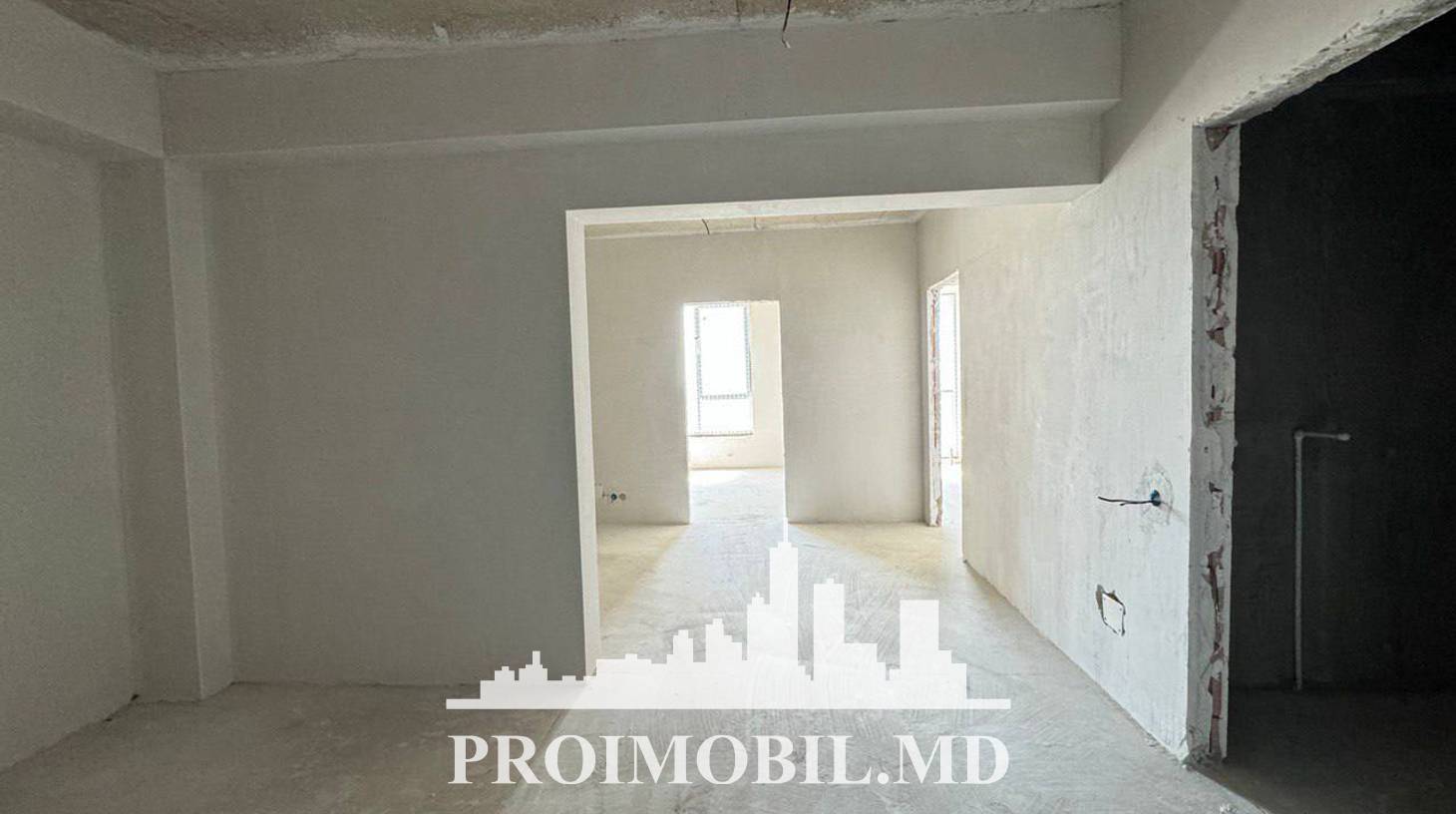 https://images.proimobil.md/cIVJxA94zEQrZ5RZdBdZbxevqQBbVc5lY6AR_yptGUw/watermark:0.75:so:0:30:0.39/resize:fill:1460:816:1/gravity:ce/bG9jYWw6Ly8vZXN0YXRlL2xyLzJjYmM0YTJmLTFmOGEtNGNhMS05MGRmLTI5MTE4MjZhNzgyMS5qcGVn