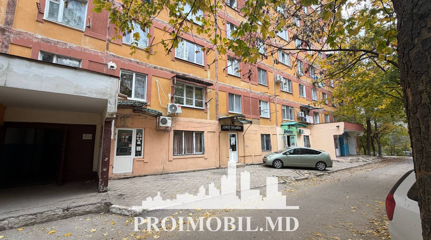 https://images.proimobil.md/cK7GpeE7ds6clQeJmcoiCkK68aUJb9qV8FXScZ2YyFk/watermark:0.75:so:0:30:0.39/resize:fill:1460:816:1/gravity:ce/bG9jYWw6Ly8vZXN0YXRlL2xyLzU2NDFiMjQyLWI3NzQtNDgwMi04NDIwLTI3YmIwMDBkOGI1ZC5qcGVn