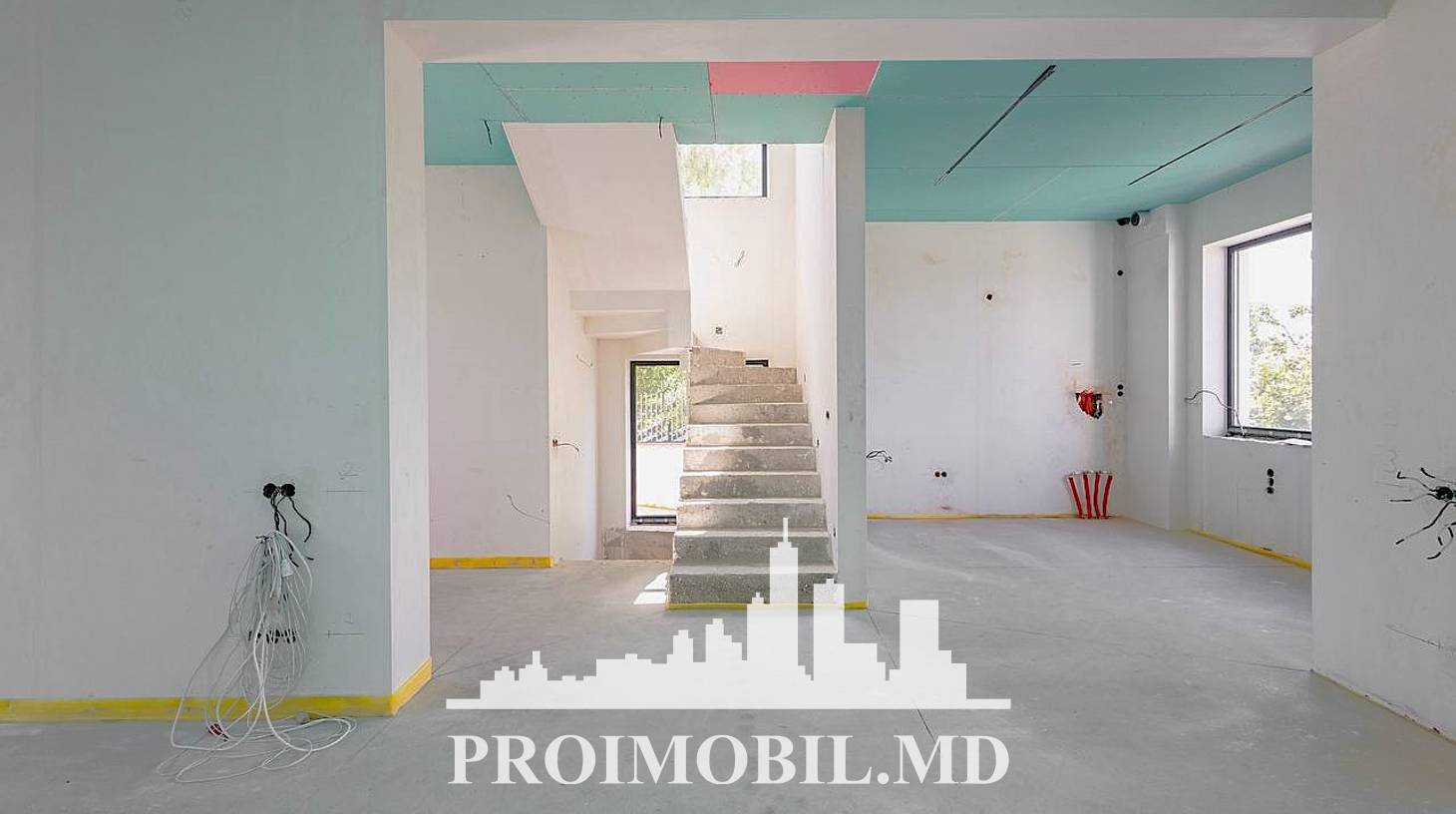 https://images.proimobil.md/cN6yIQzPBjq6zFaMThQpUERJnuAcmDurr1S06wdu1u8/watermark:0.75:so:0:30:0.39/resize:fill:1460:816:1/gravity:ce/bG9jYWw6Ly8vZXN0YXRlL2xyLzYyMmMzYmIzLTY4NjgtNDNkNi1hNGE0LTA2MWI0MzlkMzZiNi5qcGVn