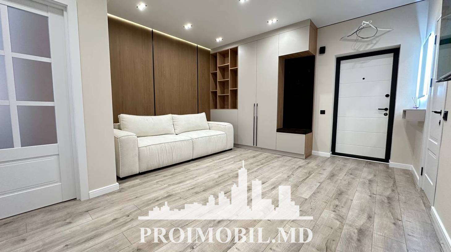 https://images.proimobil.md/cTJdU59gXvsokL6cu_UdNGB1m1CbtsNY09kLHotuW18/watermark:0.75:so:0:30:0.39/resize:fill:1460:816:1/gravity:ce/bG9jYWw6Ly8vZXN0YXRlL2xyL2M0MmYyYzAxLTgxM2MtNDA5Ny04YTc1LWQ5M2UyNjUwZTFlNi5qcGVn