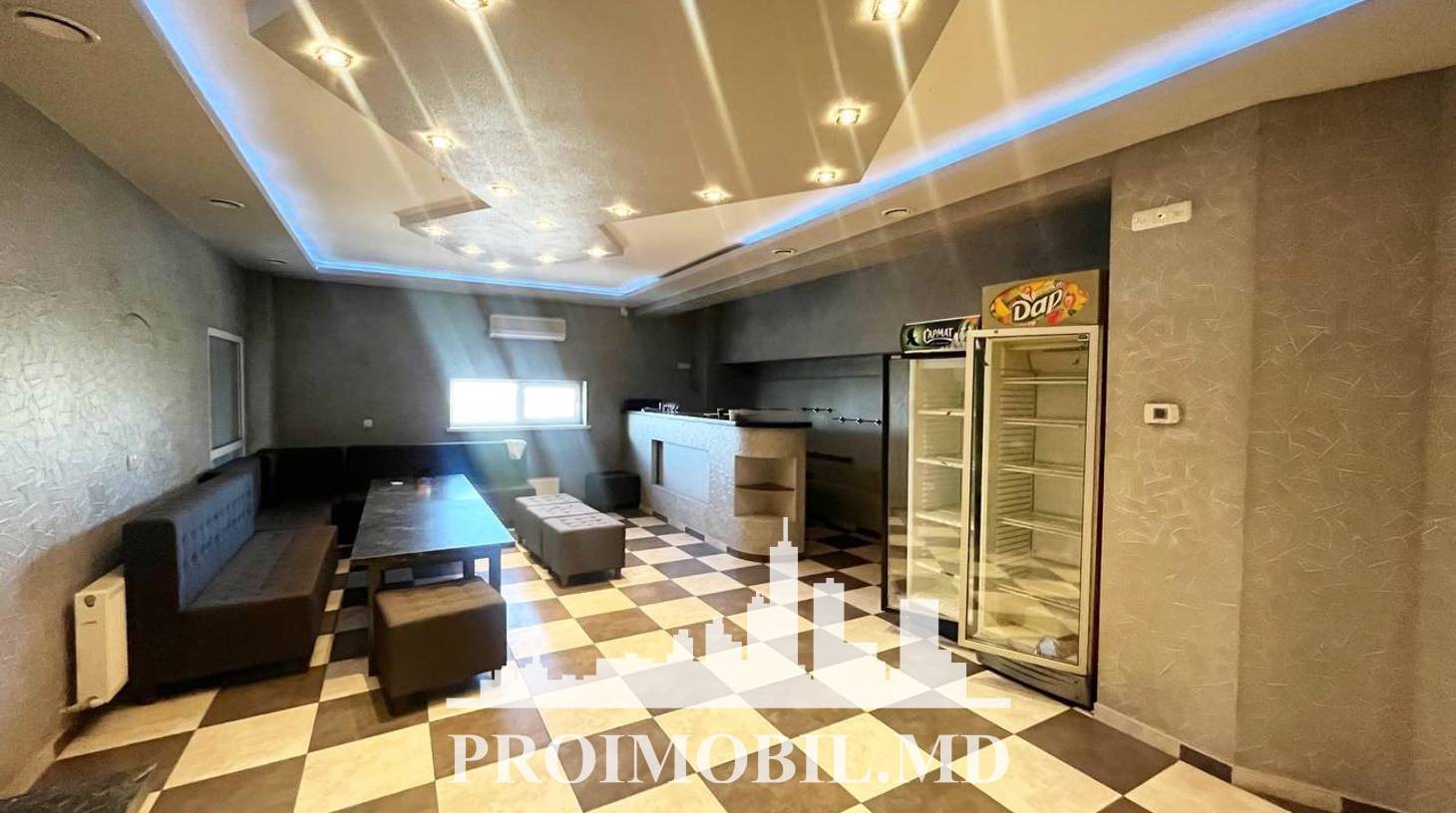 https://images.proimobil.md/cUurQ1Nen3iFz1r84FhnB0OD_Nl3tx0aAjxv3wsBG84/watermark:0.75:so:0:30:0.39/resize:fill:1460:816:1/gravity:ce/bG9jYWw6Ly8vZXN0YXRlL2xyLzQzY2ExNzk1LWEzNDAtNGIwOS1iZDQxLTdmYjkyN2FmMTNiNy5qcGVn