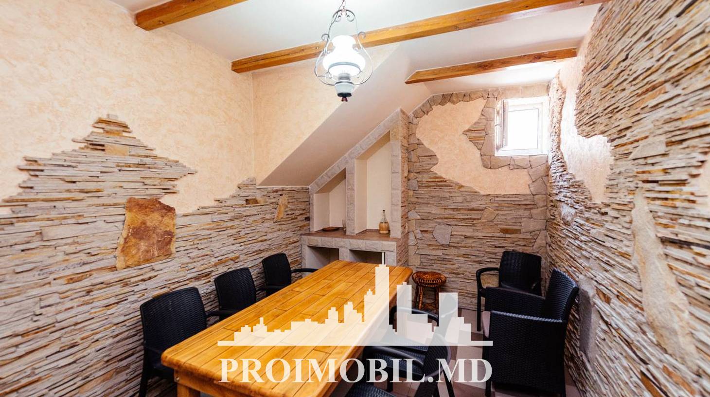 https://images.proimobil.md/caWBIiPO3pl_mkhR55jPFh8rLl-qhrRcXpxZ7sQtevo/watermark:0.75:so:0:30:0.39/resize:fill:1460:816:1/gravity:ce/bG9jYWw6Ly8vZXN0YXRlL2xyLzcyM2NhNzczLWQ3NTMtNGRjZC04OTE2LTQ2Y2NkN2FjYzEyYS5qcGVn