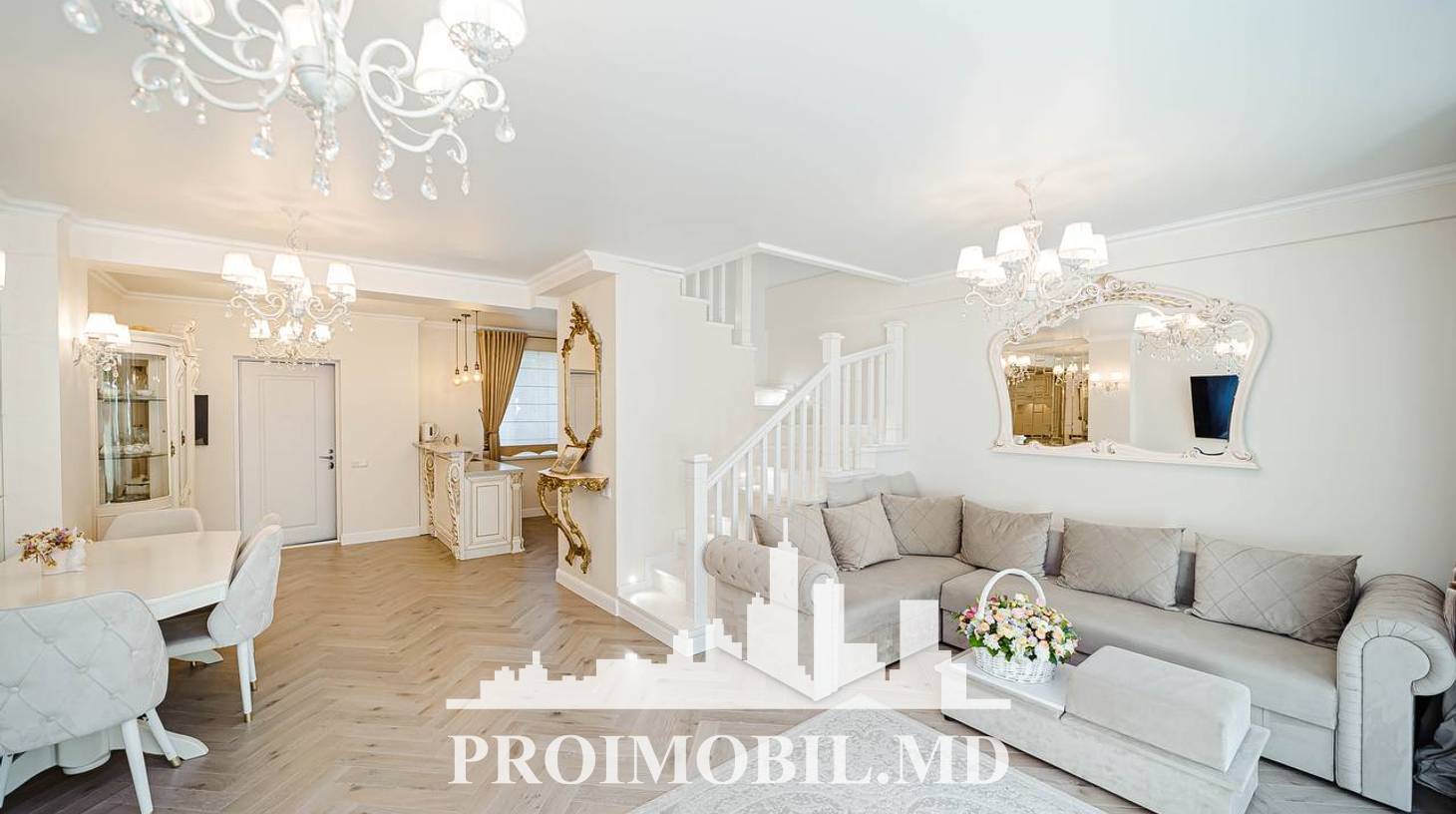 https://images.proimobil.md/ca_gb6-vQXEgI9VZRyMUULi92U6jeh4uG7WdQGH0yeU/watermark:0.75:so:0:30:0.39/resize:fill:1460:816:1/gravity:ce/bG9jYWw6Ly8vZXN0YXRlL2xyLzhkYzZmNGE4LTY0ZTUtNDBlMS05ODUxLTZjNDk0NTgzMDEzZC5qcGVn