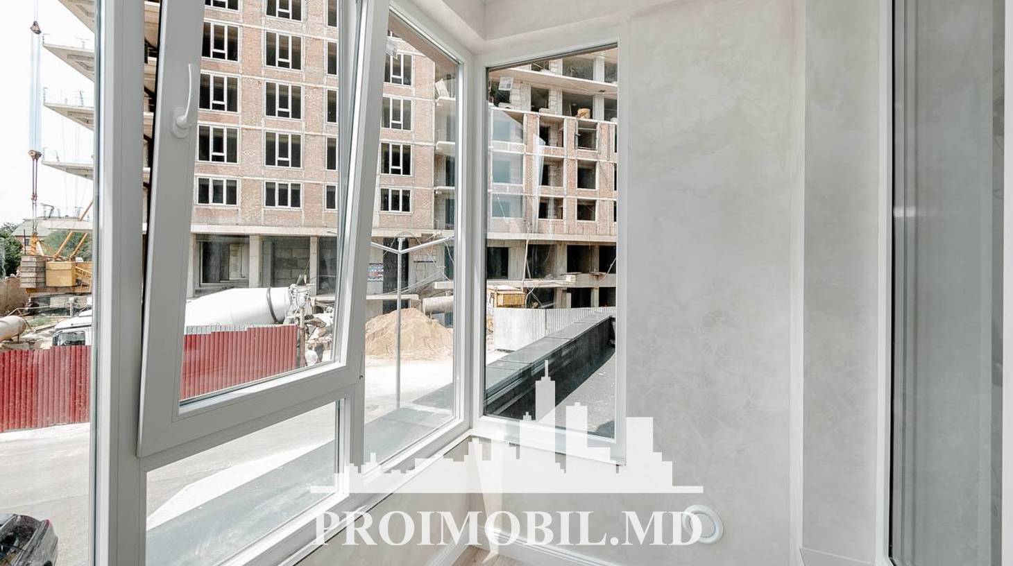 https://images.proimobil.md/ccVNFq8as_FX4g6FzbltPztG8uKXyJ3h_P6Q1t67quI/watermark:0.75:so:0:30:0.39/resize:fill:1460:816:1/gravity:ce/bG9jYWw6Ly8vZXN0YXRlL2xyLzE3MTI4ODJkLTViZTktNDg2My1iYTNhLWEyZTgwMjdhODdjYi5qcGVn