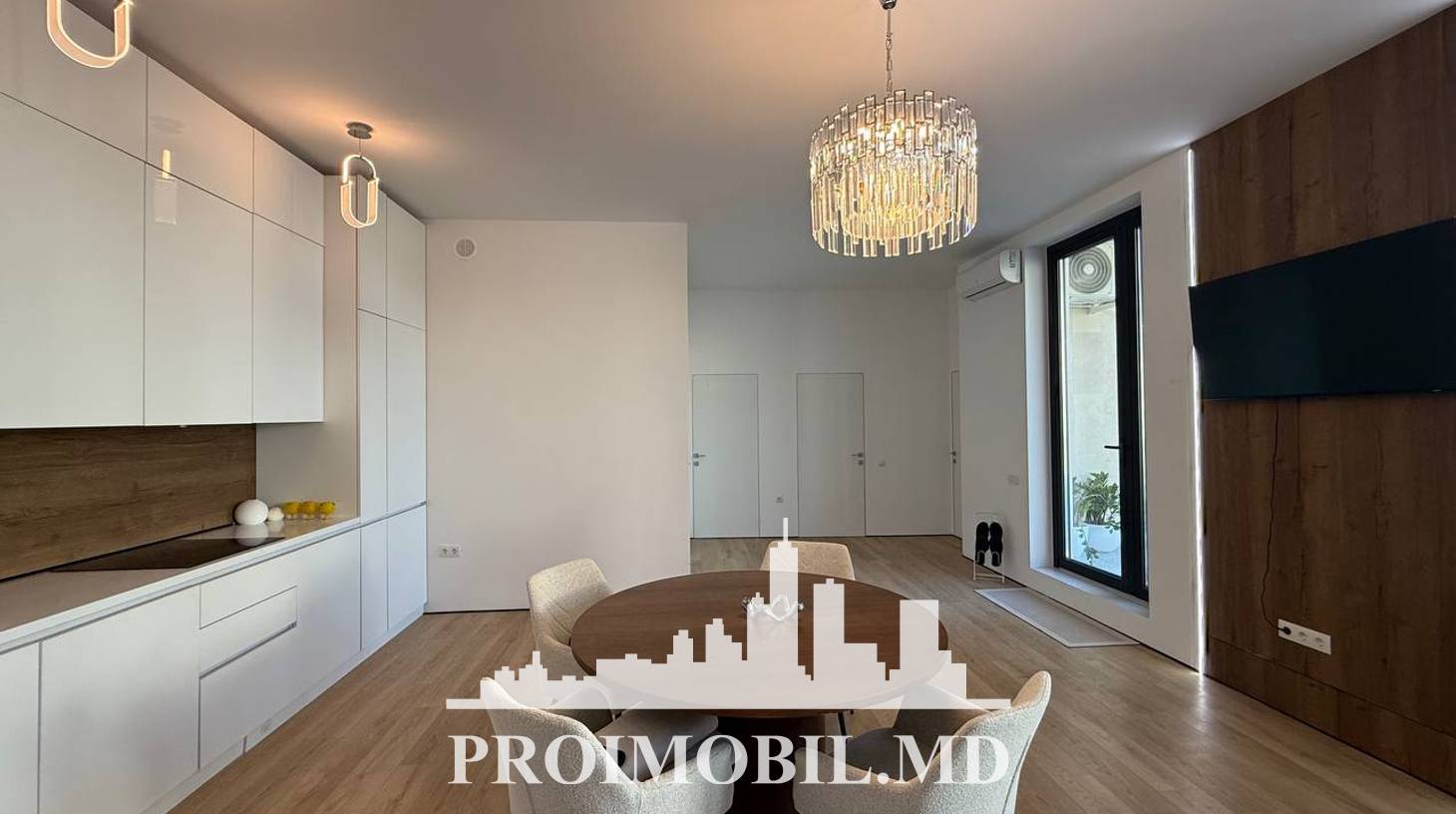 https://images.proimobil.md/cedsUOlWaxssjBthV89XKZ-9rUq88zTrFPzxiVm56V4/watermark:0.75:so:0:30:0.39/resize:fill:1460:816:1/gravity:ce/bG9jYWw6Ly8vZXN0YXRlL2xyLzE2YWYzNWYyLTAyNjktNDYxYy1iZjk1LTcxNGI3MzM1NGRhMy5qcGVn