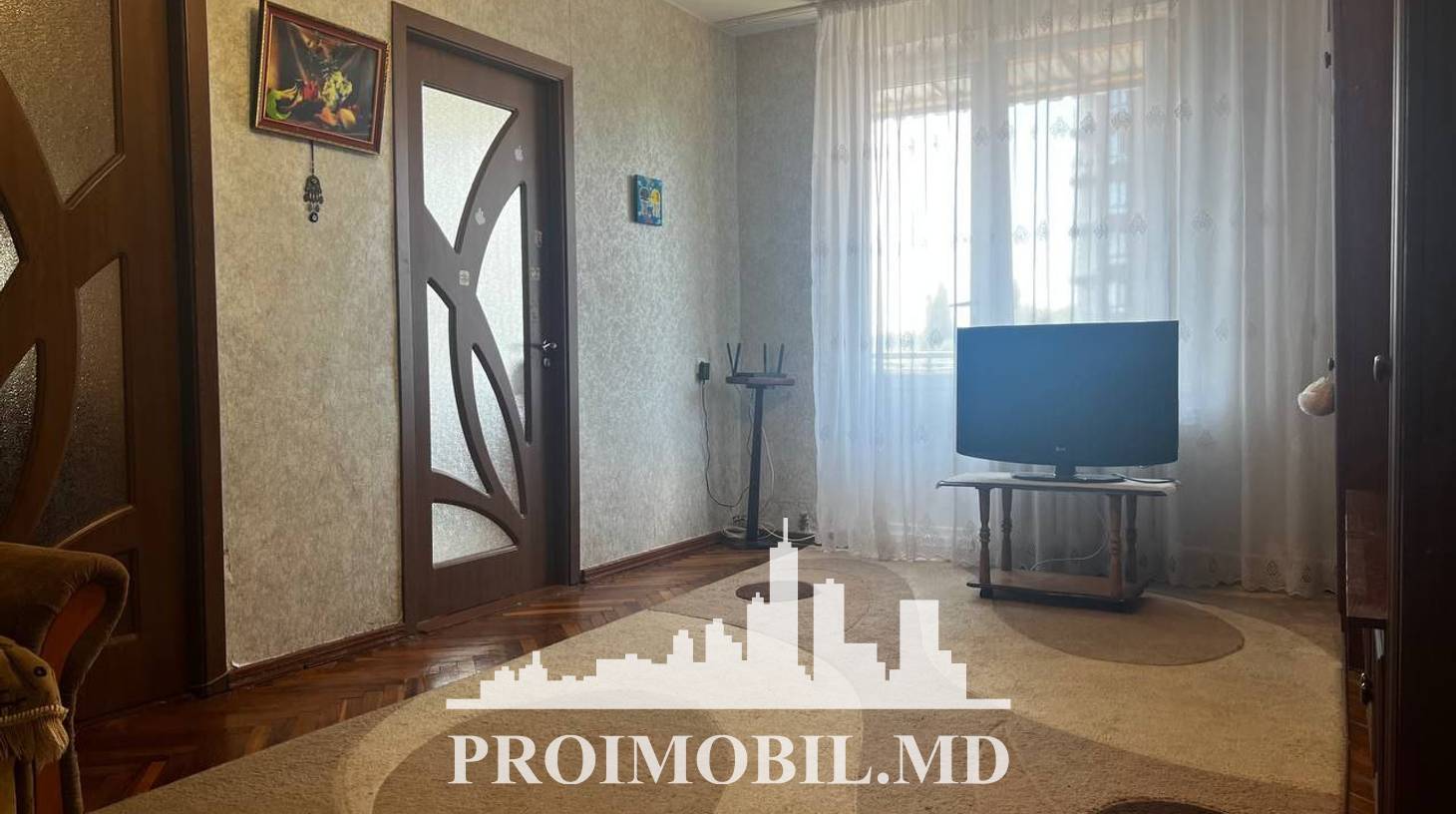 https://images.proimobil.md/coR58qaz2DsUSsNkwAzbk9lOvZP9YRKjfBsV59xsNL4/watermark:0.75:so:0:30:0.39/resize:fill:1460:816:1/gravity:ce/bG9jYWw6Ly8vZXN0YXRlL2xyLzg5YTEzZWI3LTRkOGUtNGYyZi04NjZhLTA4MTgwMzA3ZjUxZC5qcGVn