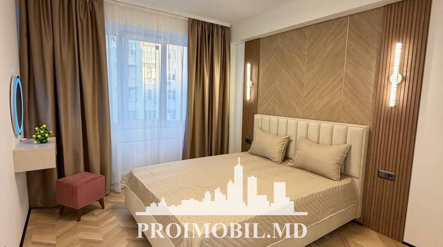 https://images.proimobil.md/cpG3aDgEwsQZLFnoNwBuKQhJxq5I6mAk17LWexJ-3vg/watermark:0.75:so:0:30:0.39/resize:fill:1460:816:1/gravity:ce/bG9jYWw6Ly8vZXN0YXRlL2xyLzVlYjk1ZmRiLTdiM2ItNDI1OC1iNWU1LTc0YjllZWVlNjE2My5qcGVn