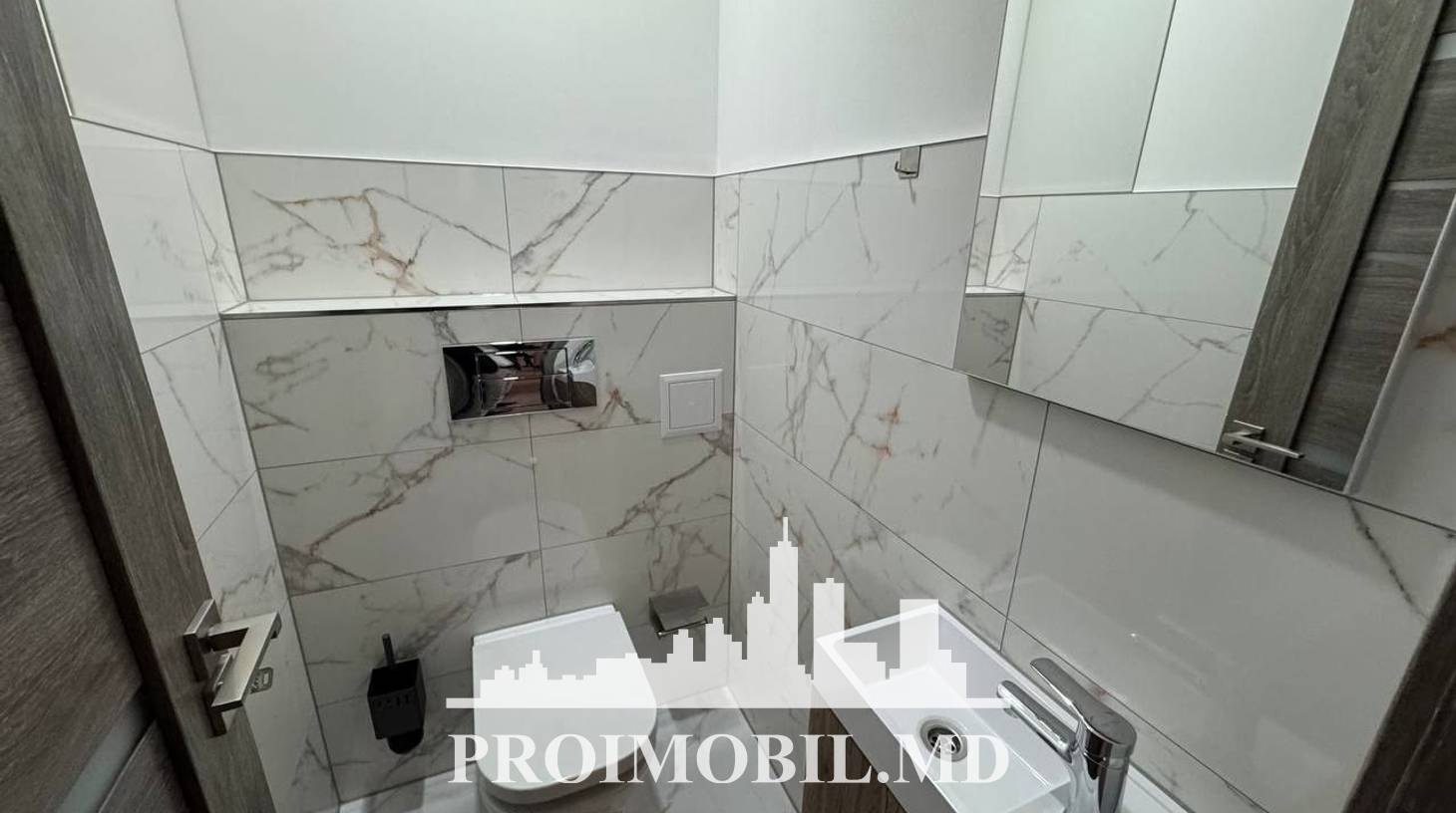 https://images.proimobil.md/cpWGHTzTVt1IcKf52pY-vjvx136cOQ96NYbiQqx0kyE/watermark:0.75:so:0:30:0.39/resize:fill:1460:816:1/gravity:ce/bG9jYWw6Ly8vZXN0YXRlL2xyLzhkM2EwYTAyLTVmMGItNDY4My04MGFiLTYzZDVkOWJiZjg3Zi5qcGVn