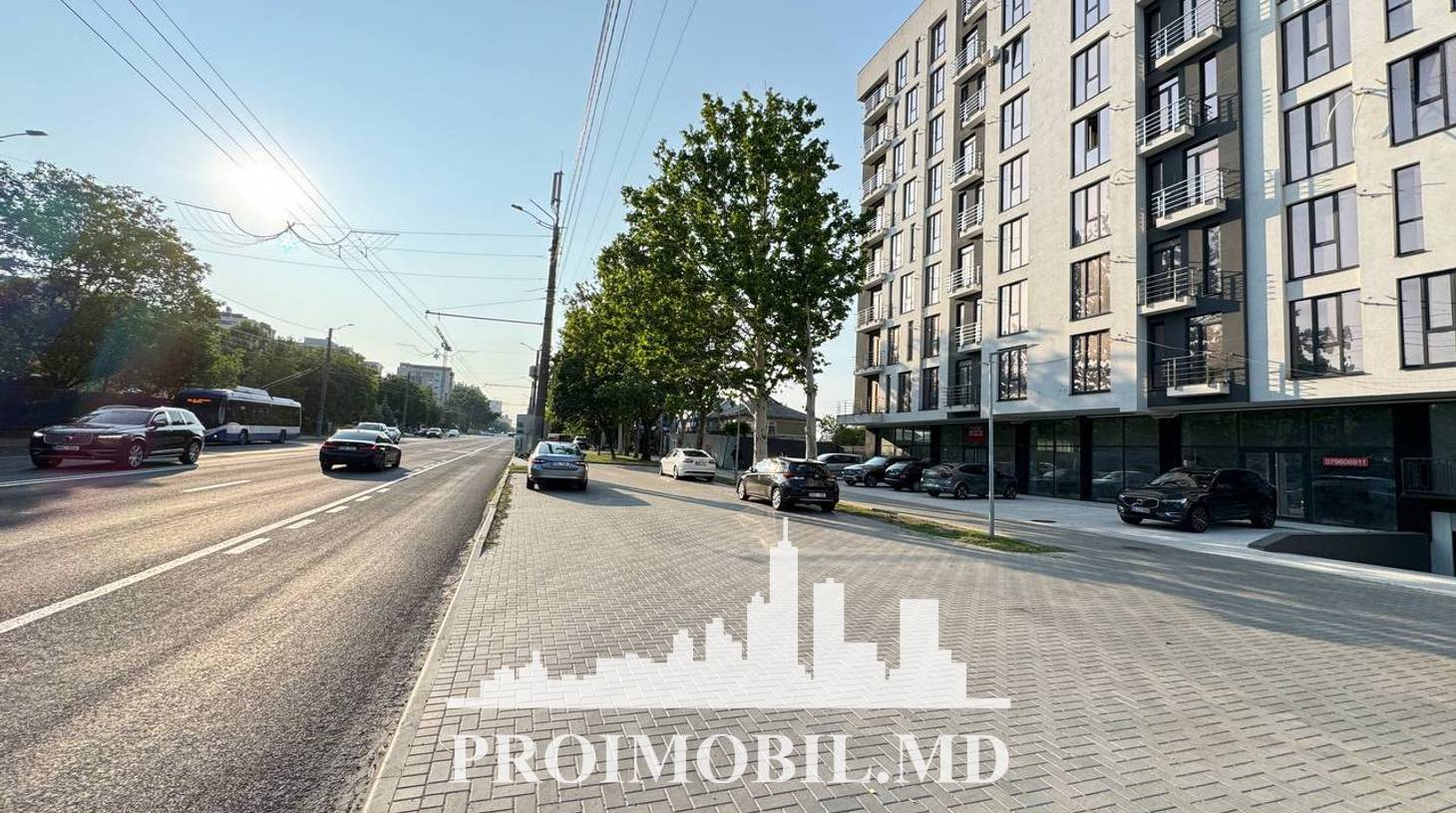 https://images.proimobil.md/csxrhkXyrbyFaseiKJc9Y4G_E5JvK9Ndb10Lc7iDxDQ/watermark:0.75:so:0:30:0.39/resize:fill:1460:816:1/gravity:ce/bG9jYWw6Ly8vZXN0YXRlL2xyL2UxMzgwODY0LTJjMGEtNDhhNC1hMzQ1LTY2MDczOTY1YmQxYS5qcGVn