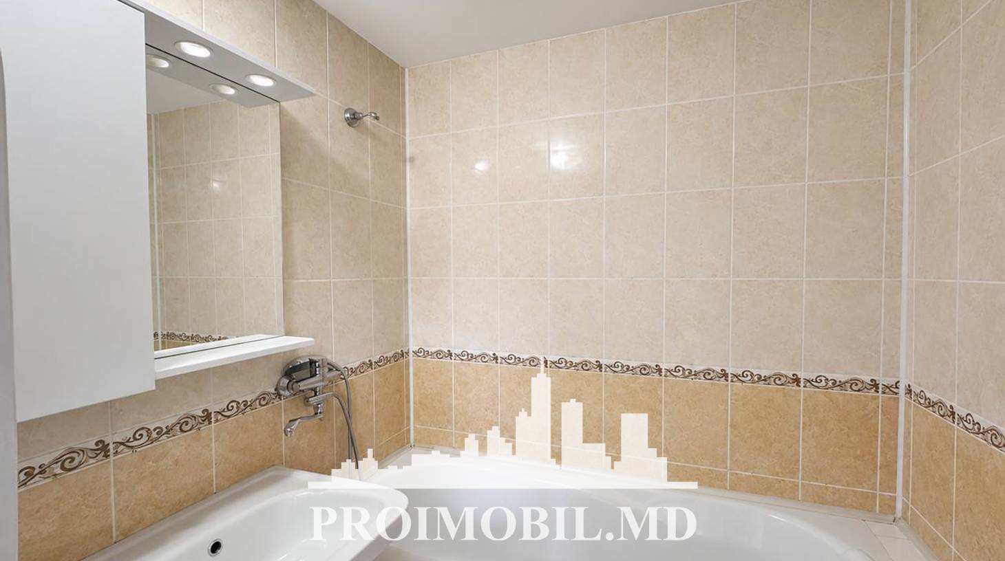 https://images.proimobil.md/ctaXYzlN4gFOf3v_n80gNmkD5qN7dXrC1zcigjtXlPo/watermark:0.75:so:0:30:0.39/resize:fill:1460:816:1/gravity:ce/bG9jYWw6Ly8vZXN0YXRlL2xyL2IwMGFiNGZlLTYxZTQtNGQ2OC04YTJlLWNiOWJmOTAzNjhhOS5qcGVn