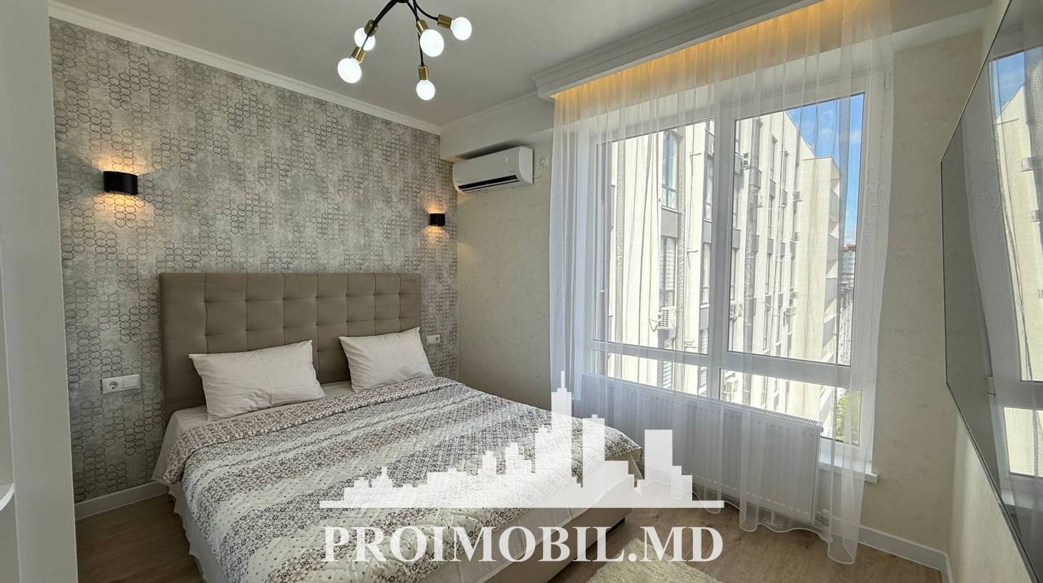 https://images.proimobil.md/ctxzQ41YSGIfV7jsZs1_3HQllMSxGnW8enxkluAGGA8/watermark:0.75:so:0:30:0.39/resize:fill:1460:816:1/gravity:ce/bG9jYWw6Ly8vZXN0YXRlL2xyL2Q0NjFjYzk1LWQ0NjQtNDU5Mi04YjQ1LTdmYmFkNzNhNWM4MC5qcGVn