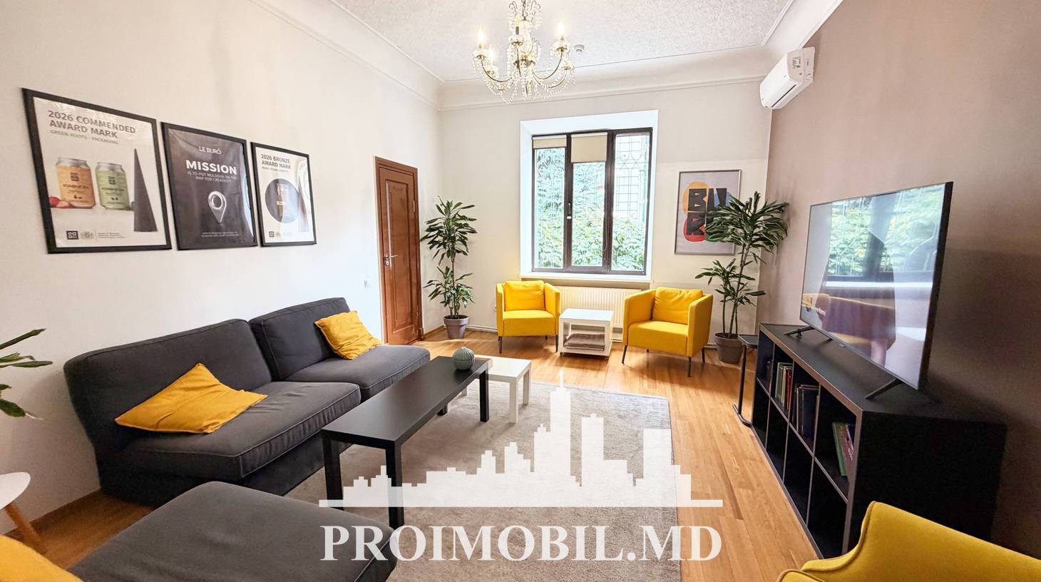 https://images.proimobil.md/cvCDKf_qKhw1BXpDmZfrIkdllm0z6-se1F5y4oBuzjA/watermark:0.75:so:0:30:0.39/resize:fill:1460:816:1/gravity:ce/bG9jYWw6Ly8vZXN0YXRlL2xyLzEyZDdmNGVjLWEyM2QtNGY0MS05ZDFmLTYyYWJjNGQ0MzViMS5qcGVn