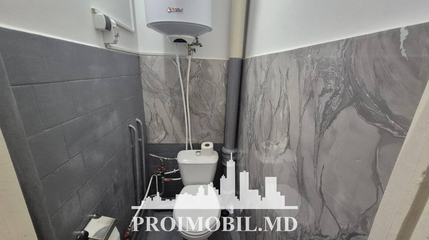 https://images.proimobil.md/cvE2JOzPqHDLyb91gcyey2aTtKez6tzMXsa7scYin2g/watermark:0.75:so:0:30:0.39/resize:fill:1460:816:1/gravity:ce/bG9jYWw6Ly8vZXN0YXRlL2xyL2ZkMjQ5MTZlLTMyNDQtNDFkZC04MWZkLTJlOTlmMDI0Y2Q3MS5qcGVn