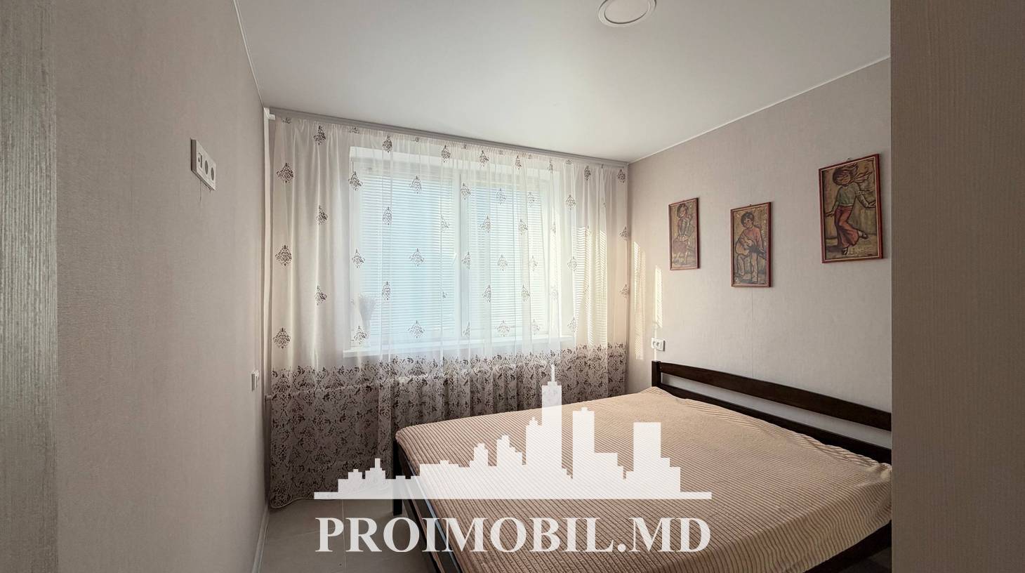 https://images.proimobil.md/d61hcmE6i9hgVN1Sm7QgC4I7mHThpe4qnDHYmUR-gro/watermark:0.75:so:0:30:0.39/resize:fill:1460:816:1/gravity:ce/bG9jYWw6Ly8vZXN0YXRlL2xyLzliNTQ2ZGNhLTY2ODktNDRkZi1iM2E2LTFkNmVlNmZmMTFjYy5qcGVn