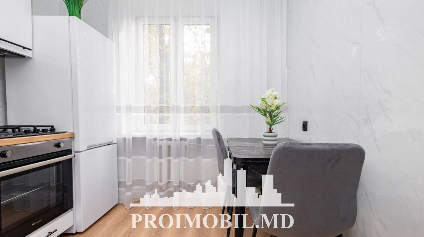 https://images.proimobil.md/d63lWCk-mqPxXe12OElodWlhsO-7zc9Uq4sIPwzDA9E/watermark:0.75:so:0:30:0.39/resize:fill:1460:816:1/gravity:ce/bG9jYWw6Ly8vZXN0YXRlL2xyLzc4NDliOTQzLTljMDQtNDk2Yi05NDZiLWYzZmYwNGYxYjEyZS5qcGVn