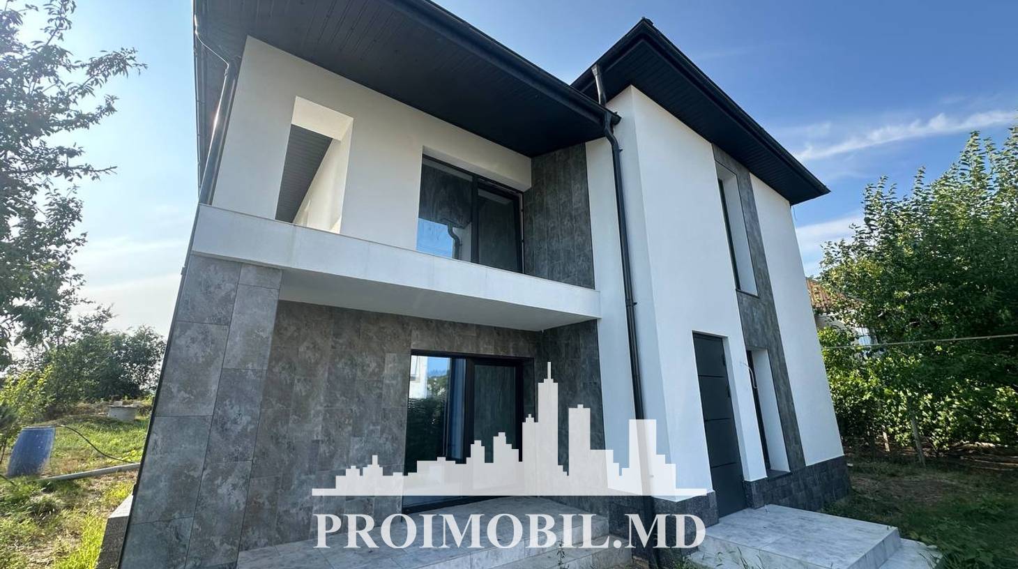 https://images.proimobil.md/dEjDATceWLjp3kMlP5VQyseSgYK7Q2MEIqBXOHmR6Xg/watermark:0.75:so:0:30:0.39/resize:fill:1460:816:1/gravity:ce/bG9jYWw6Ly8vZXN0YXRlL2xyLzBjN2FkMGUwLWE2YzUtNGRlOC1hMWNiLWNlNjBhZjBmMmZkNS5qcGVn