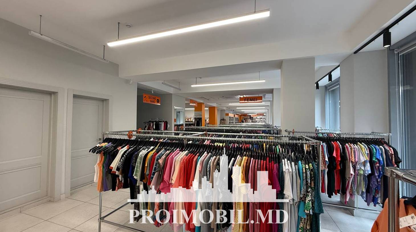 https://images.proimobil.md/dJh8sKEjRtu8238gjR_3H1Z_Js4dXD1lQn3md9wP6B0/watermark:0.75:so:0:30:0.39/resize:fill:1460:816:1/gravity:ce/bG9jYWw6Ly8vZXN0YXRlL2xyLzRhYWI5MWNiLTE0MzEtNDQ3Zi04OWYzLTM2YzMyYzkzNGMwNi5qcGVn