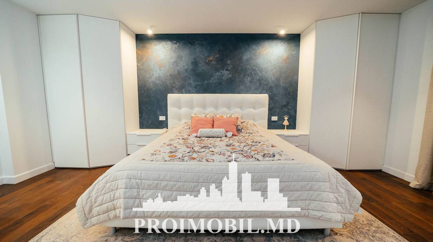 https://images.proimobil.md/dJhL7AGt-LQbeJFeDfZ-uBFjEQJDk1Zv7qCJotb1AvM/watermark:0.75:so:0:30:0.39/resize:fill:1460:816:1/gravity:ce/bG9jYWw6Ly8vZXN0YXRlL2xyLzJkNjU5ZDU0LTUwOGMtNGFlMS04N2Q2LWY2MzZiNjYzMmEyMy5qcGVn