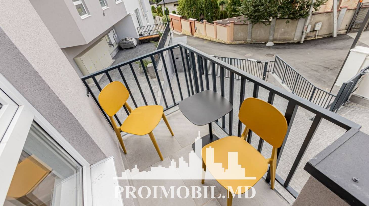 https://images.proimobil.md/dQ9ZLAD_cE3s0i8Zrdcd-vg5n4cEREcraFGcpnTEVAs/watermark:0.75:so:0:30:0.39/resize:fill:1460:816:1/gravity:ce/bG9jYWw6Ly8vZXN0YXRlL2xyLzRiMDZlZGUyLTJhYWEtNGQ1ZC1hOWMxLWQwZTExZjBkYjcwNi5qcGVn