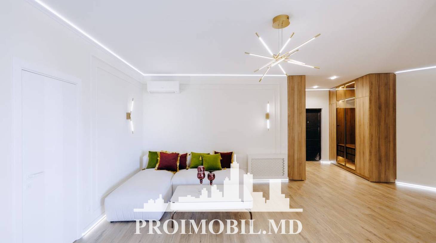 https://images.proimobil.md/dU6in_E6iMETlNdMhT5ADjyX_tP0FsvPikDY8E8L3j8/watermark:0.75:so:0:30:0.39/resize:fill:1460:816:1/gravity:ce/bG9jYWw6Ly8vZXN0YXRlL2xyLzI1NTQ3ZTBiLTIzYmUtNDhiMS05YWZjLTY5OTQzYjhiY2M1My5qcGVn