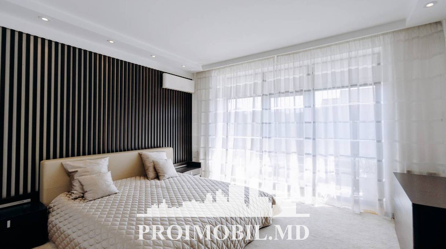https://images.proimobil.md/dVHfdOe3Fk7d8Ozk8fVxbp1_mYdGV6usluva6_F2bKY/watermark:0.75:so:0:30:0.39/resize:fill:1460:816:1/gravity:ce/bG9jYWw6Ly8vZXN0YXRlL2xyLzNiMWQwY2NjLWJlODUtNDUwMS05MDkzLWY2ZTYwYTM5YjY3OS5qcGVn