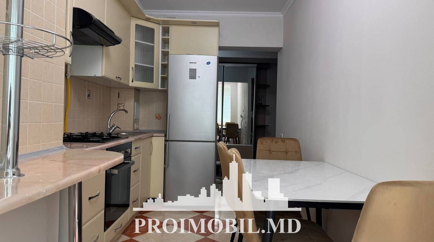 https://images.proimobil.md/dX3dFMMmvzgQjyPv6IpXb4DDbGa4IVM-xLOSBRt_yG4/watermark:0.75:so:0:30:0.39/resize:fill:1460:816:1/gravity:ce/bG9jYWw6Ly8vZXN0YXRlL2xyLzE5YjBiMTk3LTM4N2UtNDMxYi1hNGM2LTI5NDI1NjNmZWY0Yi5qcGVn