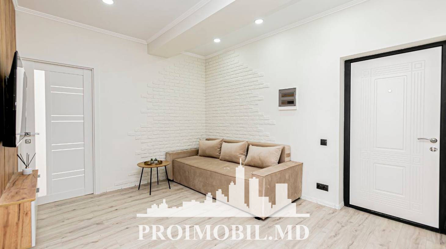 https://images.proimobil.md/dZNp0uU-oR0pM-tyO-kyvfda-5WhT1M4xbu_E5SUQyA/watermark:0.75:so:0:30:0.39/resize:fill:1460:816:1/gravity:ce/bG9jYWw6Ly8vZXN0YXRlL2xyL2I5MzNkNzVlLWNkYTktNDU1MC05OTJkLWRlNTk1YTBlYjY4NS5qcGVn