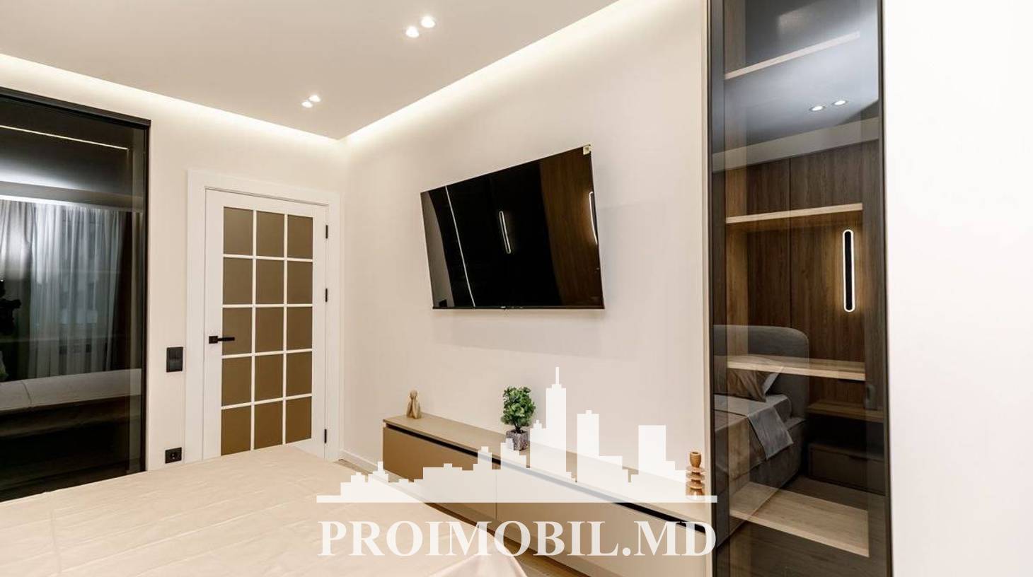 https://images.proimobil.md/d_BzoZ_GUi95OFY6mb3T3wcKsPqL2vIiwXouWg34mpU/watermark:0.75:so:0:30:0.39/resize:fill:1460:816:1/gravity:ce/bG9jYWw6Ly8vZXN0YXRlL2xyLzBmZmEyOGY3LWIyMjEtNGFhNy1iMzk2LWNkMjhiNjM5NGYyZC5qcGVn