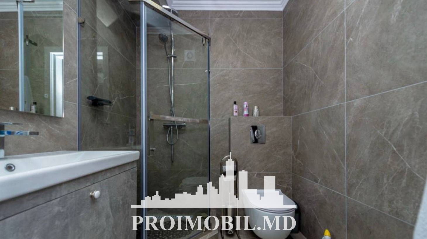 https://images.proimobil.md/dbA6pIvKhPivrrQzWofIH3Ij-dQpGy97UcJrkdZ5U6o/watermark:0.75:so:0:30:0.39/resize:fill:1460:816:1/gravity:ce/bG9jYWw6Ly8vZXN0YXRlL2xyL2NhMGRhZjMyLTliNjctNDZlNS1iYTU0LWIzYzk4NjNlZWI5OC5qcGVn