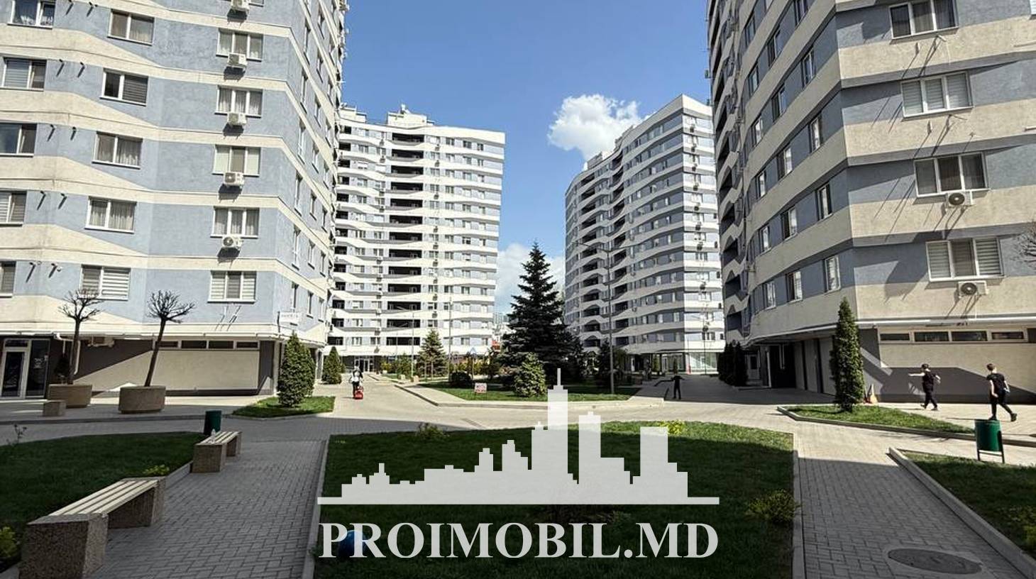 https://images.proimobil.md/ddWvxvD7l6m8RJOlpfEnu0VR8eZMjpkCp38gENV58uY/watermark:0.75:so:0:30:0.39/resize:fill:1460:816:1/gravity:ce/bG9jYWw6Ly8vZXN0YXRlL2xyL2I5OGRlMTA1LTMwOTMtNDc4MC1hNDBlLWM5MzU2YTM1MzIzMS5qcGVn