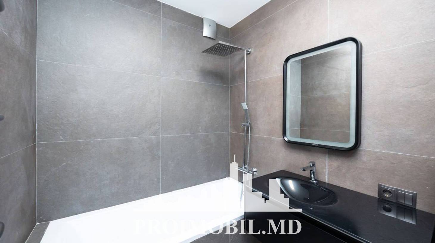 https://images.proimobil.md/df5jKaEXt1cYluZWYIHJhyPS6uHTV_oZ03uR9v_h1jA/watermark:0.75:so:0:30:0.39/resize:fill:1460:816:1/gravity:ce/bG9jYWw6Ly8vZXN0YXRlL2xyL2MwYTJlMGVlLWEyZmMtNGU1ZS1iNmVkLTJkODQxZjE1YzVlZS5qcGVn