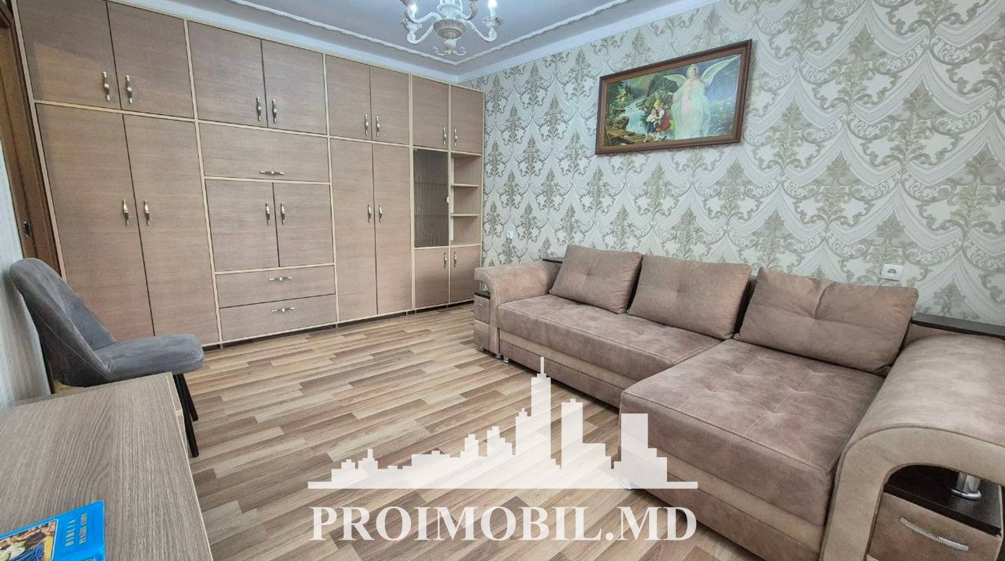 https://images.proimobil.md/dgH7afU2AgiT42TBE6t7mgFV5IZvYIiQJfYINfGTzBc/watermark:0.75:so:0:30:0.39/resize:fill:1460:816:1/gravity:ce/bG9jYWw6Ly8vZXN0YXRlL2xyL2Q1OTNkZWUyLTIxODItNDNhMC04OTkwLTcwZGU4ZGE1OGVjMi5qcGVn