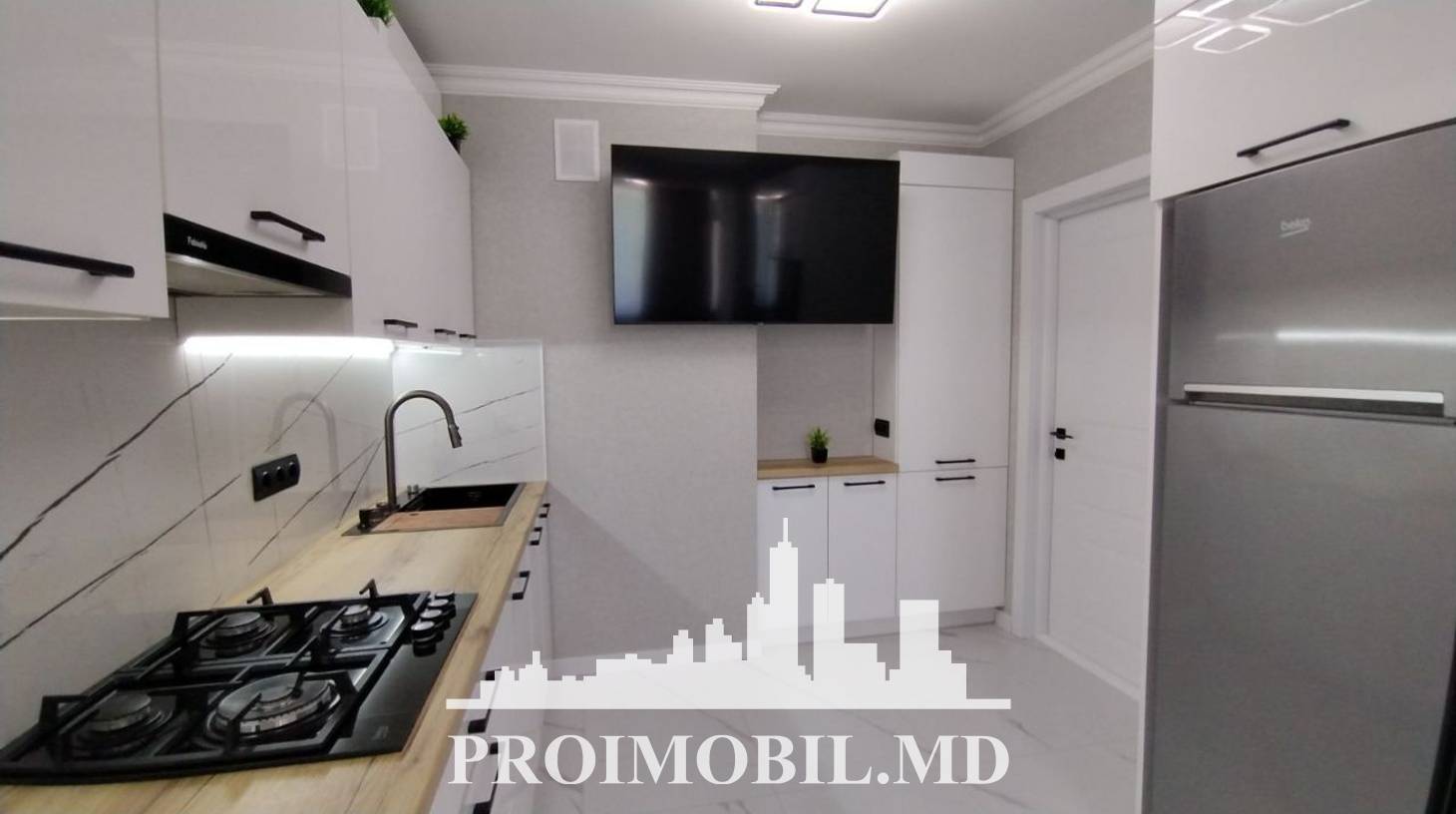 https://images.proimobil.md/dik28lcUelLx0mUj8Hw6lNHPf90-cV21fgWChX8G_sY/watermark:0.75:so:0:30:0.39/resize:fill:1460:816:1/gravity:ce/bG9jYWw6Ly8vZXN0YXRlL2xyL2RmMDVlZjQ2LTBmZGQtNDQ1Mi1hMDlkLTNhODhjMjEzODZkOS5qcGVn