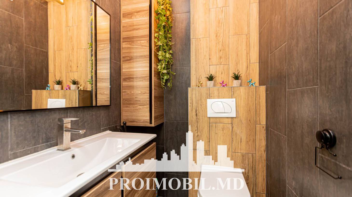 https://images.proimobil.md/djmkhOcXeghfEQMn19P9U0PtHurgo7hCXC1Auy0Uj_s/watermark:0.75:so:0:30:0.39/resize:fill:1460:816:1/gravity:ce/bG9jYWw6Ly8vZXN0YXRlL2xyLzAwMjkwM2QzLWZhZjQtNGY4Yy1hOTg3LWY5MmQ1MTU4YTg2Mi5qcGVn