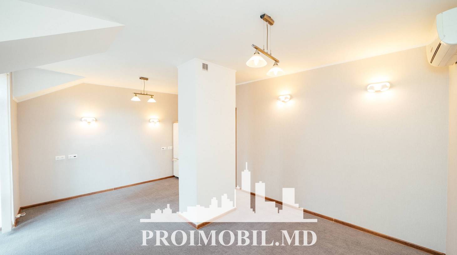 https://images.proimobil.md/dkhQYlVu8yoOgbxdz0YJrNhxXBZPTh32lwboSuWtg5M/watermark:0.75:so:0:30:0.39/resize:fill:1460:816:1/gravity:ce/bG9jYWw6Ly8vZXN0YXRlL2xyLzFmOGRmMjQyLTI4Y2MtNGRmYi1iM2UxLTI5NjNmMzhkZGQwYi5qcGVn