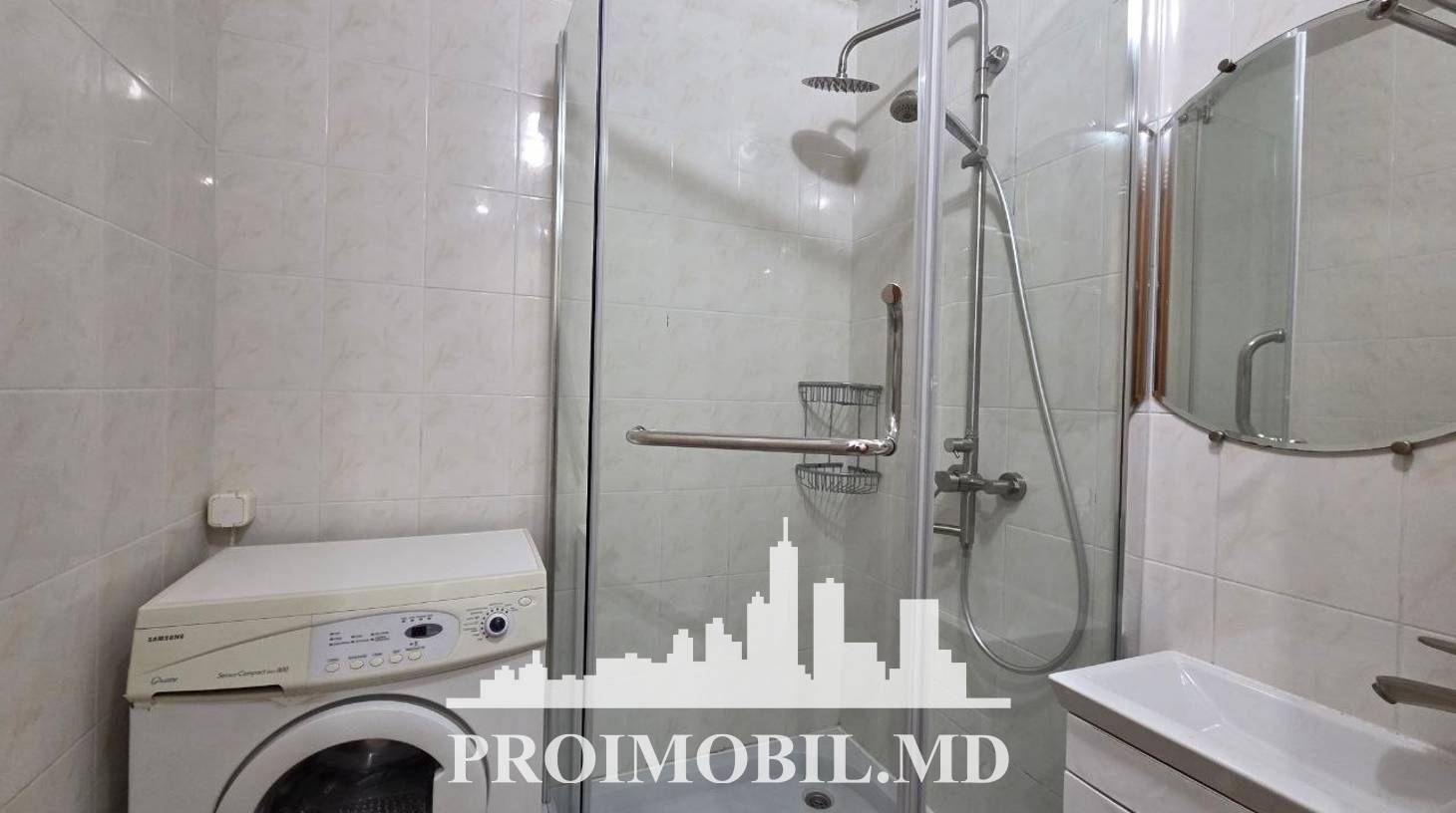 https://images.proimobil.md/dmk8HhGUJz1JHh6AlnGQuLiFbSfIG1ykXlMmeHjVGRQ/watermark:0.75:so:0:30:0.39/resize:fill:1460:816:1/gravity:ce/bG9jYWw6Ly8vZXN0YXRlL2xyLzg3ZjQ1ZDBhLWNkODktNDAyYy1iZDY5LTQ0NTBlZWU4MTMyYS5qcGVn