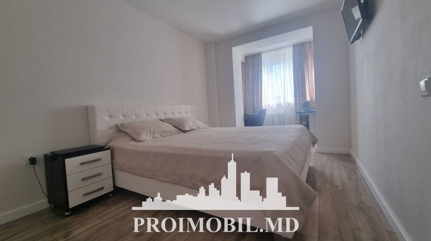 https://images.proimobil.md/dnvk5DyuuSbc9-qZ63zEi1wgYf9jiP0f7CS4Ytudn18/watermark:0.75:so:0:30:0.39/resize:fill:1460:816:1/gravity:ce/bG9jYWw6Ly8vZXN0YXRlL2xyLzJhZTdlYjEyLTY1MDEtNDA5Mi05OWZlLWQ3YTBjNDZiMDFkZi5qcGVn